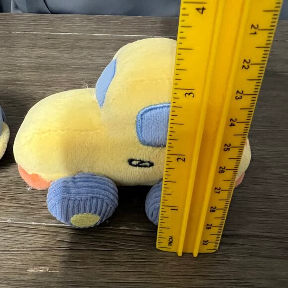 Carter's Baby Mixed Lot of Cars & Truck Rattle Plush - Picture 7 of 7